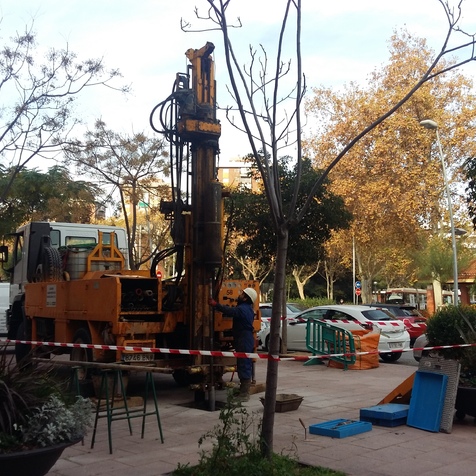 Instalación piezómetro Bon Pastor (Barcelona)